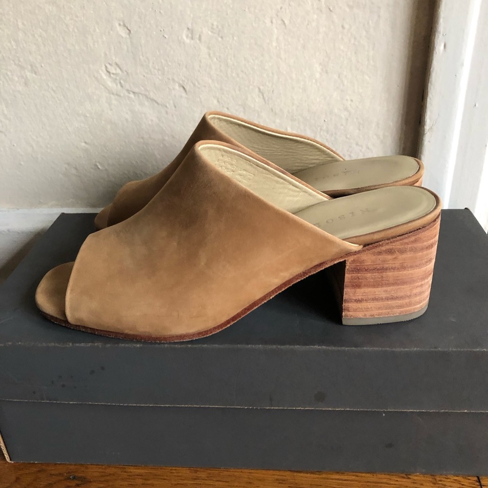 Nisolo Open Toe Paloma Mule in Sand